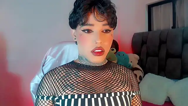 Snapshot of little_star_porn chatting on February 2025 01:10:01 AM little star porn online show from February 2025 01:10:01 AM