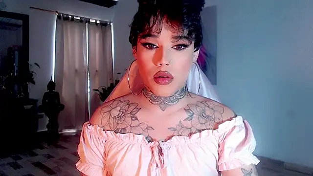 Snapshot of little_star_porn chatting on February 2025 03:25:02 PM little star porn online show from February 2025 03:25:02 PM