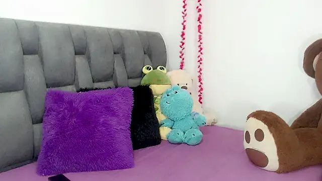 Snapshot of little_star_porn chatting on November 2025 03:17:02 AM little star porn online show from November 2025 03:17:02 AM