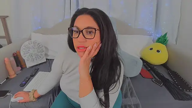 MeghanXO online show from February 2026 04:38:01 AM