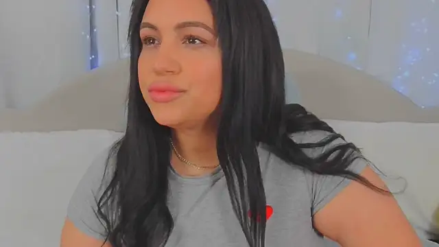 MeghanXO online show from March 2026 02:12:01 PM