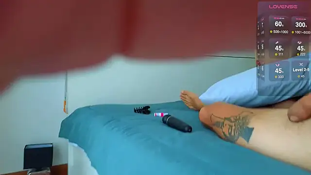 hotsuckcouple online show from February 2025 05:19:01 AM