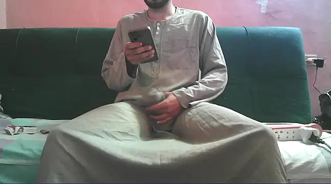 foxsanSs online show from February 2025 09:32:01 AM