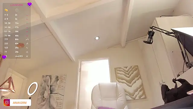 catalinasaiz online show from January 2026 03:04:02 PM