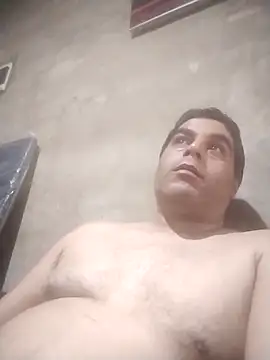 Tonilp1984 online show from April 2026 07:52:01 PM