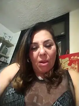 Snapshot of Myrnasexxx chatting on February 2026 11:22:01 PM Myrnasexxx online show from February 2026 11:22:01 PM