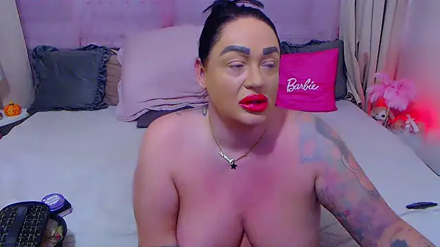 BustyVicky online show from October 2025 08:59:01 PM