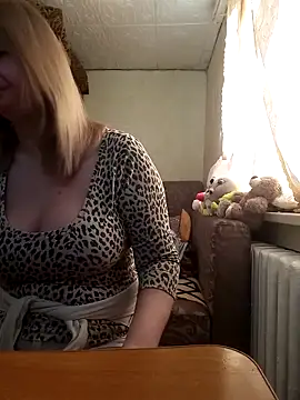 BustyBlond online show from April 2026 04:10:02 AM