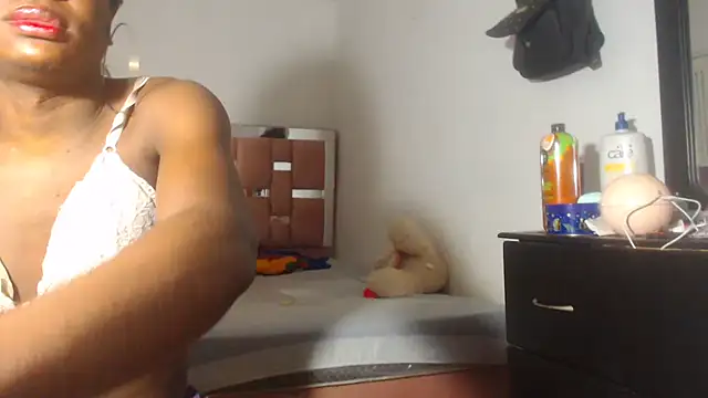 Kristal Cox1 online show from October 2025 11:53:01 AM