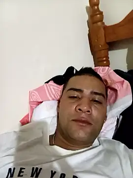 Snapshot of EISONREINA11 chatting on September 2025 02:55:02 PM EISONREINA11 online show from September 2025 02:55:02 PM