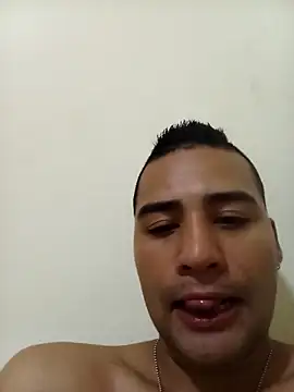 Snapshot of EISONREINA11 chatting on November 2025 02:57:02 AM EISONREINA11 online show from November 2025 02:57:02 AM