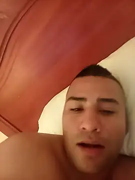 Snapshot of EISONREINA11 chatting on December 2025 05:40:02 PM EISONREINA11 online show from December 2025 05:40:02 PM