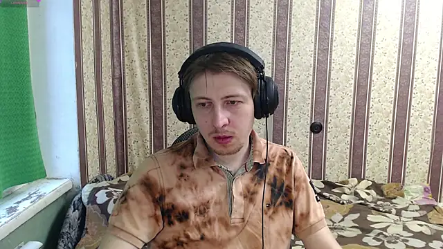 darienlarge online show from November 2025 10:27:01 AM