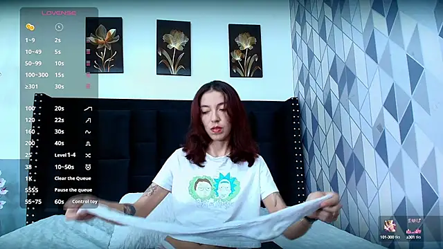 Snapshot of skinnyandcute chatting on February 2025 07:35:02 PM skinnyandcute online show from February 2025 07:35:02 PM