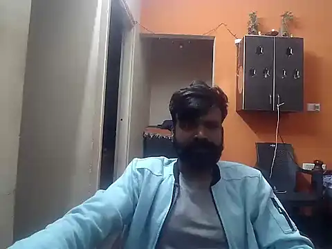 Snapshot of Indiaguy4u chatting on December 2024 02:04:01 PM Indiaguy4u online show from December 2024 02:04:01 PM