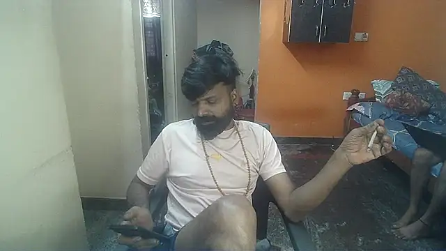 Snapshot of Indiaguy4u chatting on February 2025 06:59:02 AM Indiaguy4u online show from February 2025 06:59:02 AM