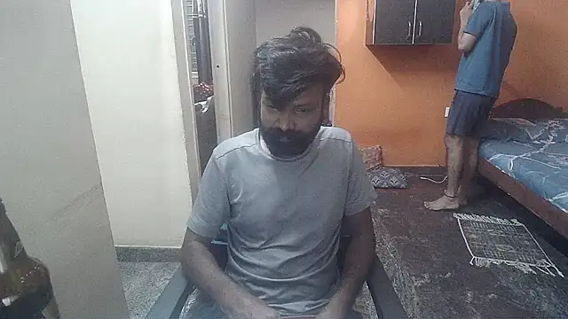 Snapshot of Indiaguy4u chatting on March 2025 04:45:01 PM Indiaguy4u online show from March 2025 04:45:01 PM