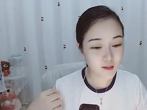 Angel-C online show from October 2025 01:28:01 AM