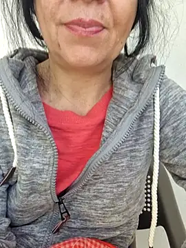 Lissabeta online show from April 2026 01:20:02 PM