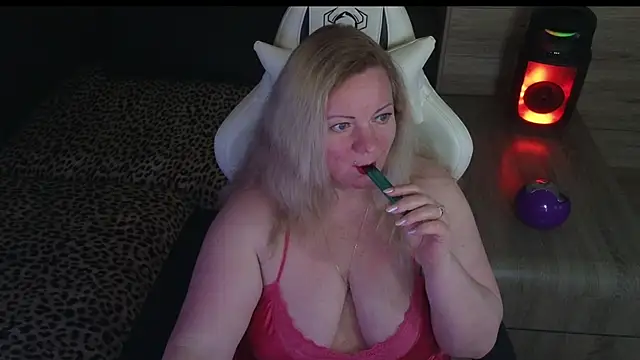 MolligSpielle online show from March 2026 10:28:02 PM