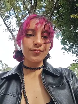 Snapshot of _Laary chatting on January 2026 09:24:01 PM Laary online show from January 2026 09:24:01 PM