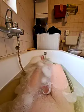 toeloverlive online show from February 2025 09:41:01 AM