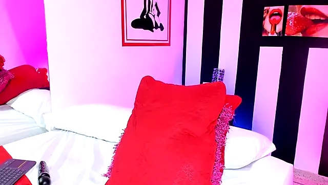 YeminaLeman online show from February 2025 11:27:01 PM