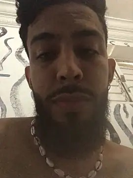 Alessandro  Rossi online show from February 2025 01:59:02 PM