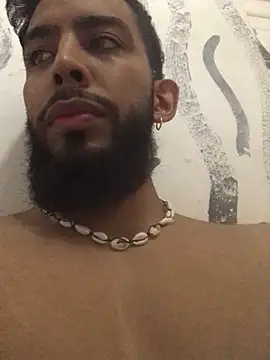 Alessandro  Rossi online show from February 2025 06:52:01 PM