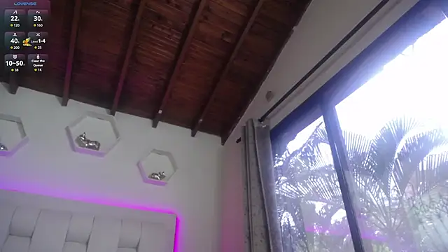 shanakendall online show from September 2025 02:30:02 PM