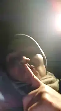 Snapshot of AnnualSunrise chatting on December 2024 04:03:02 PM AnnualSunrise online show from December 2024 04:03:02 PM