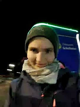 Snapshot of AnnualSunrise chatting on December 2024 07:16:02 PM AnnualSunrise online show from December 2024 07:16:02 PM