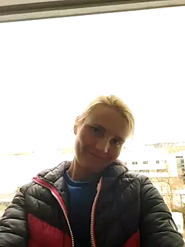 Snapshot of AnnualSunrise chatting on March 2025 03:53:02 PM AnnualSunrise online show from March 2025 03:53:02 PM