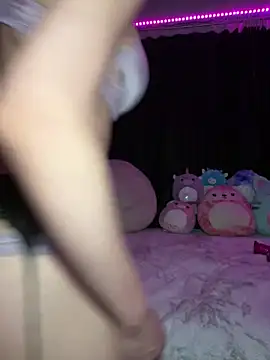 katyaaxo online show from February 2025 01:45:02 AM