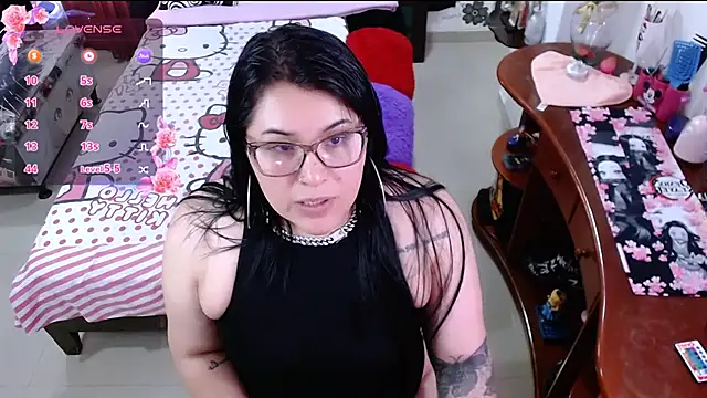 lufek23 online show from March 2025 10:09:02 PM