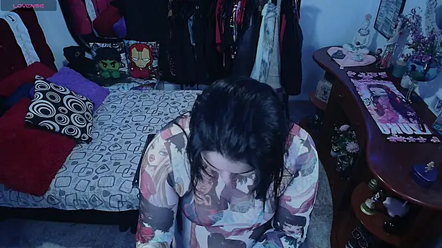 lufek23 online show from September 2025 12:19:01 PM