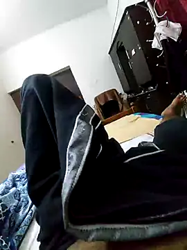 Snapshot of malluflash chatting on December 2024 01:00:01 PM malluflash online show from December 2024 01:00:01 PM