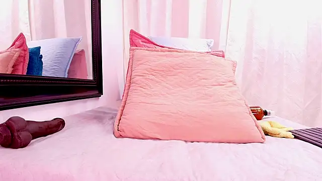 Snapshot of danna_berlin_ chatting on February 2025 10:26:01 PM danna berlin online show from February 2025 10:26:01 PM