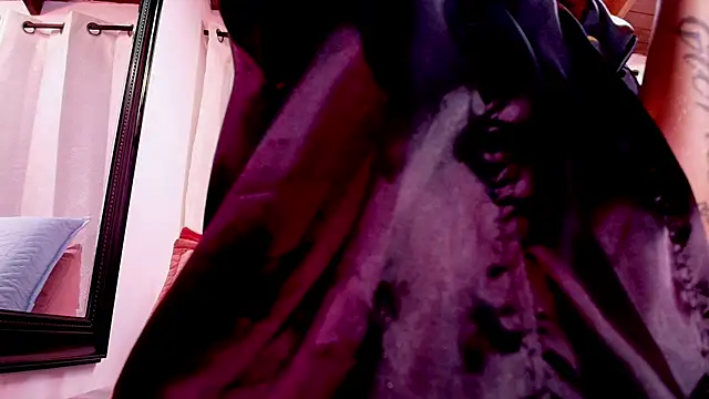 Snapshot of danna_berlin_ chatting on February 2025 01:29:02 AM danna berlin online show from February 2025 01:29:02 AM