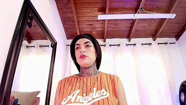 Snapshot of danna_berlin_ chatting on March 2025 07:17:02 PM danna berlin online show from March 2025 07:17:02 PM