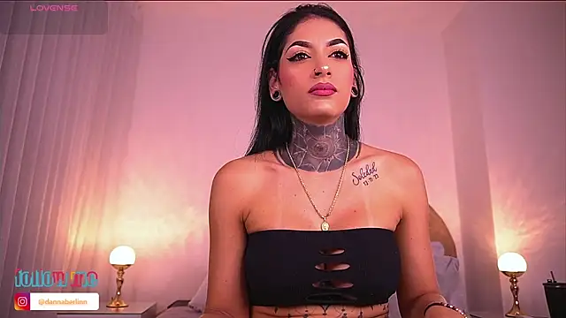 Snapshot of danna_berlin_ chatting on November 2025 07:21:01 PM danna berlin online show from November 2025 07:21:01 PM