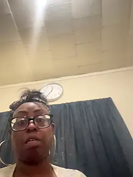 Goddesskarisma online show from October 2025 07:36:02 PM