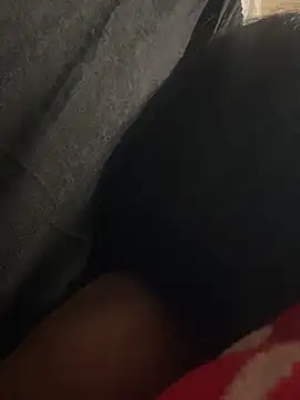 Goddesskarisma online show from December 2025 01:25:01 AM