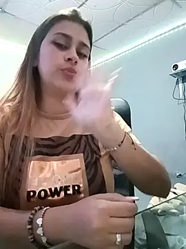 Latina sexy1 online show from March 2025 03:40:01 PM