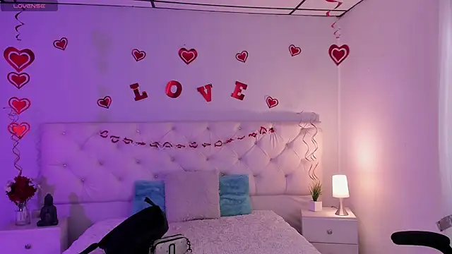 Aron cruz online show from February 2025 01:48:01 PM