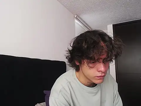 Santiago kiler online show from December 2024 04:42:01 PM