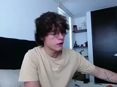 Santiago kiler online show from December 2024 04:53:02 PM