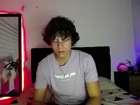 Santiago kiler online show from December 2024 12:16:01 AM