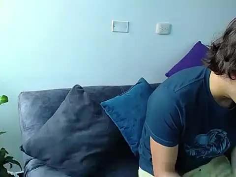 Santiago kiler online show from December 2024 02:27:01 PM