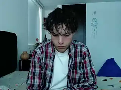 Santiago kiler online show from December 2024 08:12:02 PM